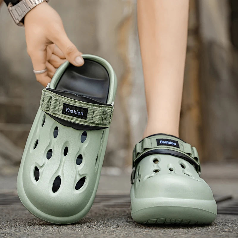 Couple Style Men's and Women's Summer Outdoor Hollow Anti-Slip Beach Shoes, Anti-Odor Dual-Purpose Sandals and Slippers