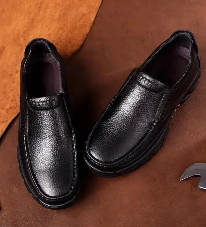 2025 New Handmade Genuine Leather Shoes 48 Men Loafers Soft Leather Men Thick Sole Casual Shoe Male Footwear Black Brown Slip-on