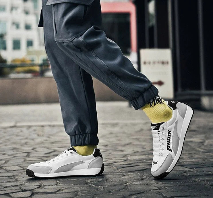 Leisure Casual Shoes For Men Lightweight Sneakers Breathable Cheap Clearance Korean Style Common Offer Without Leather Man Shoe