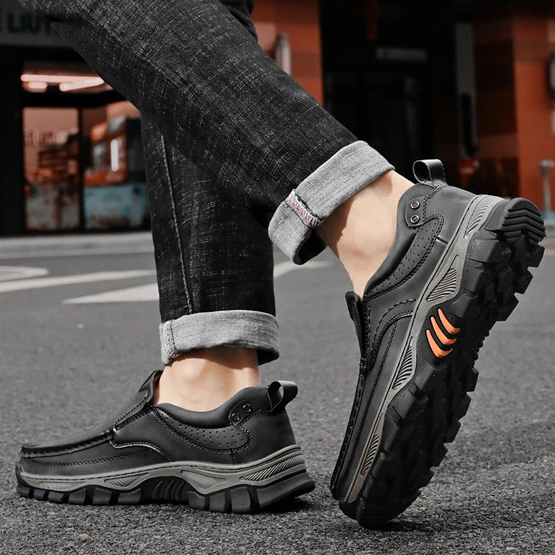 Retro Style Leather Loafers Mens Comfort Casual Shoes Breathable Male Driving Footwear Moccasin Travel Climbing Camping Footwear