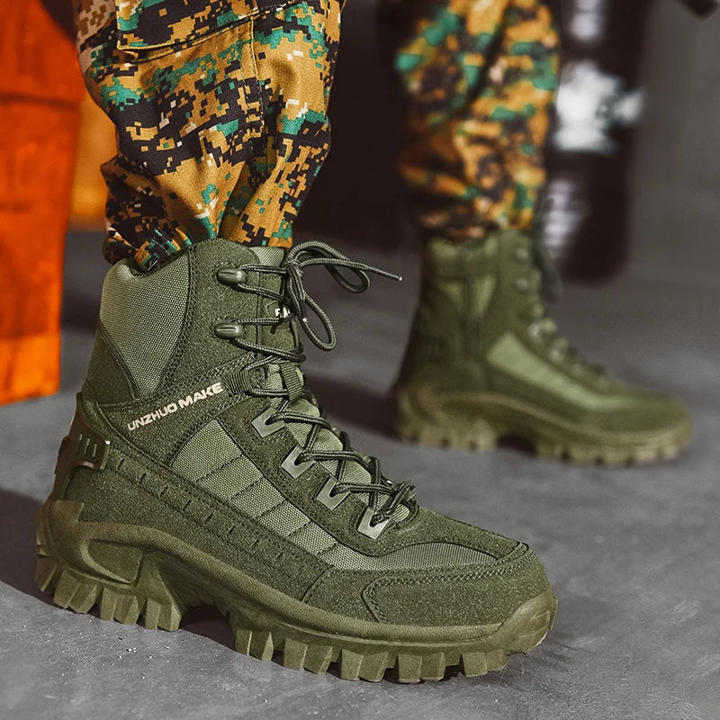 2024 New Winter Work boots Men's Desert Tactical Boots Outdoor Hiking Shoes Men's Leather Desert Combat Ankle Boots Plus Size