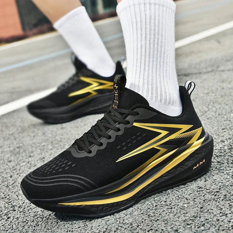 Men Women Carbon Plate Running Shoes Soft Cushion Shock Absorbing Sports Shoes Unisex Sneakers Light Anti-Slip Training Shoes