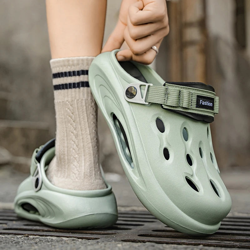 Couple Style Men's and Women's Summer Outdoor Hollow Anti-Slip Beach Shoes, Anti-Odor Dual-Purpose Sandals and Slippers