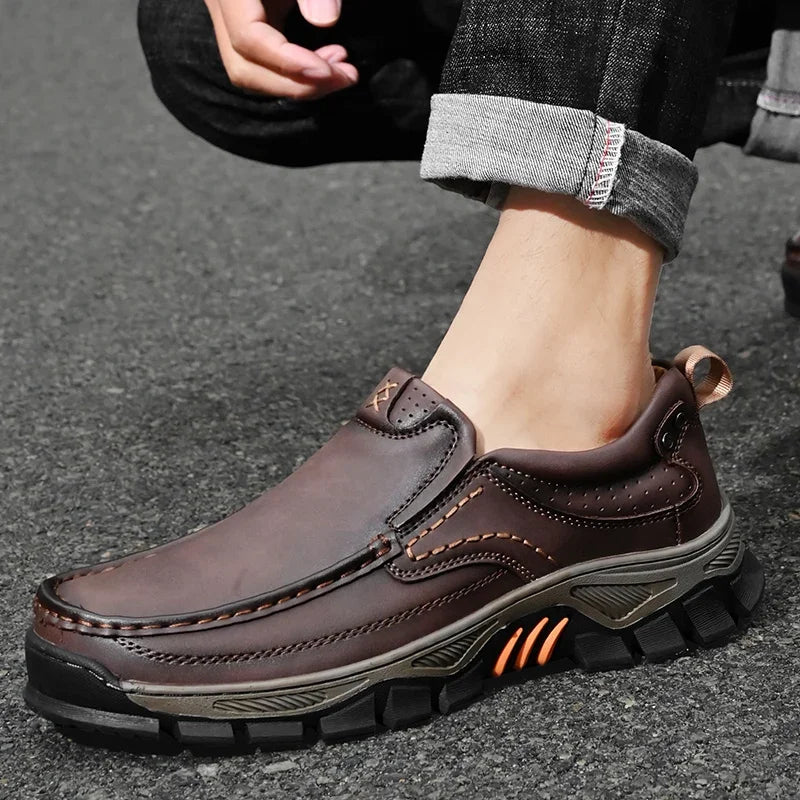 Retro Style Leather Loafers Mens Comfort Casual Shoes Breathable Male Driving Footwear Moccasin Travel Climbing Camping Footwear