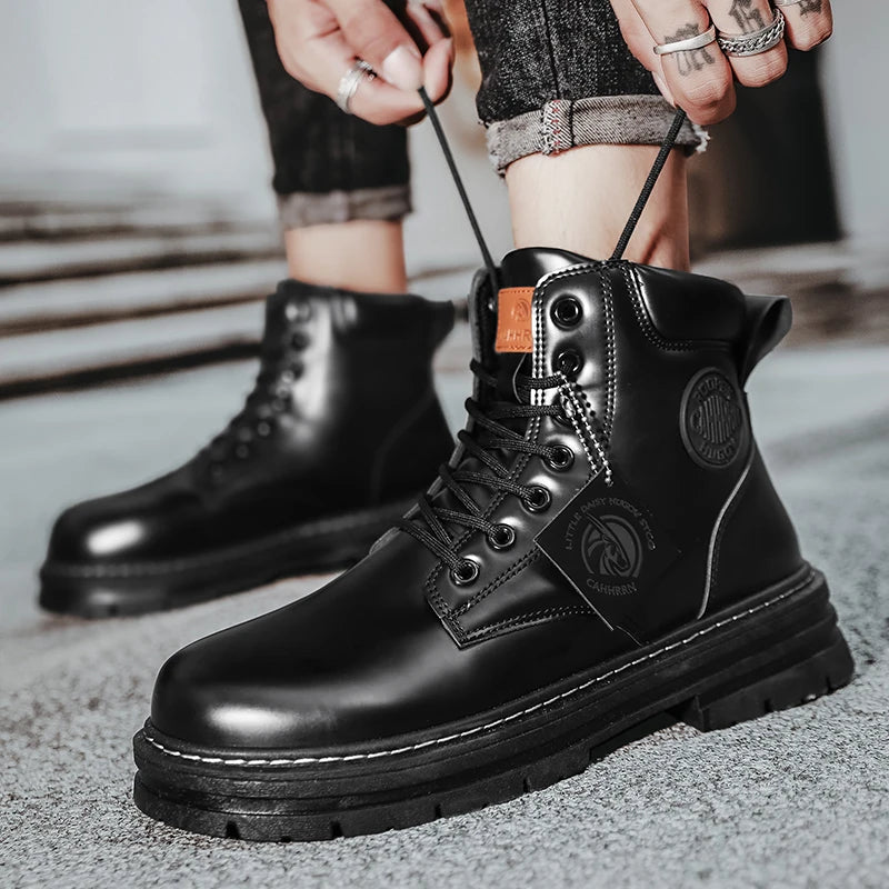2026 Winter Ankle Boots Men's Boots Outdoor Yellow Boots Classic Design High Top Men Casual Shoes Botas Para Hombre