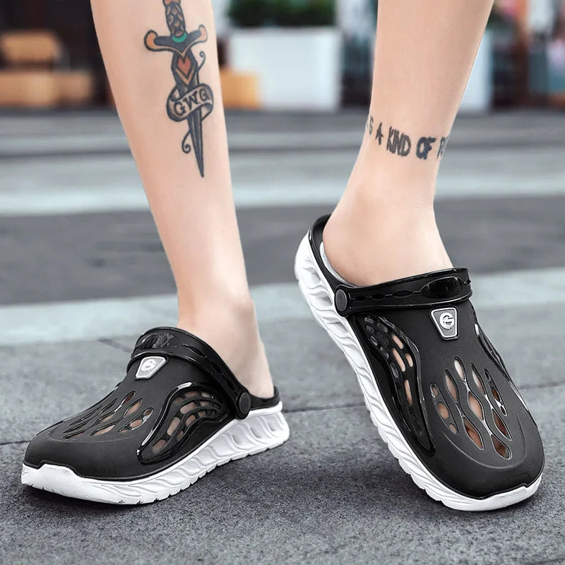 Summer Comfortable Men's Garden Clogs Male Outdoor EVA Injection Clogs Casual Sandal Men Beach Slippers Water Shoes Pool Sandals