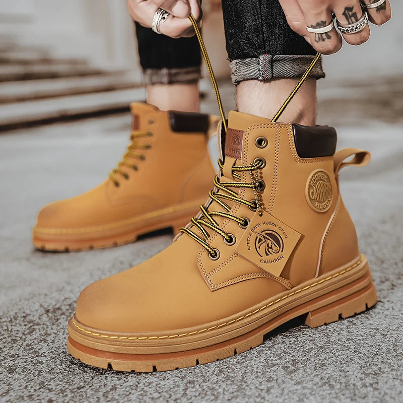 2026 Winter Ankle Boots Men's Boots Outdoor Yellow Boots Classic Design High Top Men Casual Shoes Botas Para Hombre