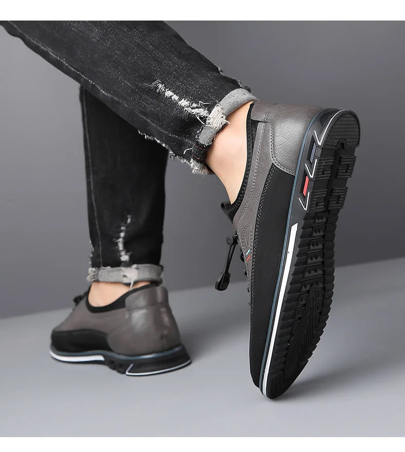 New Men's Leather Flat Casual Shoes Soft Sole Slip on Loafers Business Formal Shoes for Men Zapatos Casuales De Hombre Plus Size